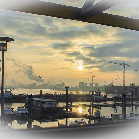 Hotel De Boegschroef Delfzijl Exteriér fotografie