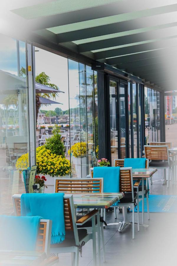 Hotel De Boegschroef Delfzijl Exteriér fotografie